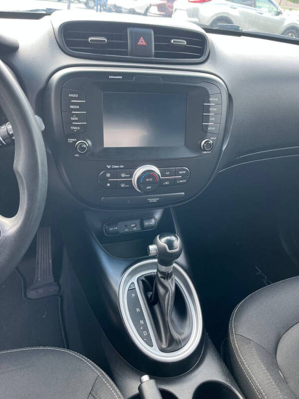 2018 Kia Soul +