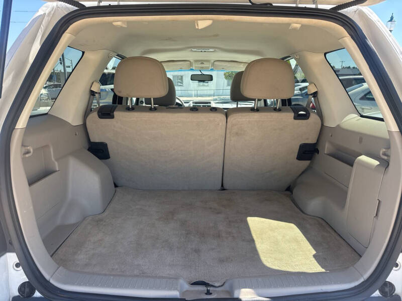 2010 Ford Escape XLT