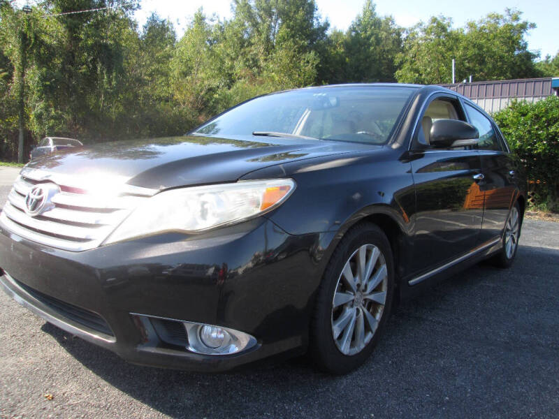 2011 Toyota Avalon Limited photo 8