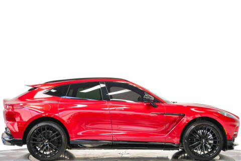 2023 Aston Martin DBX 707