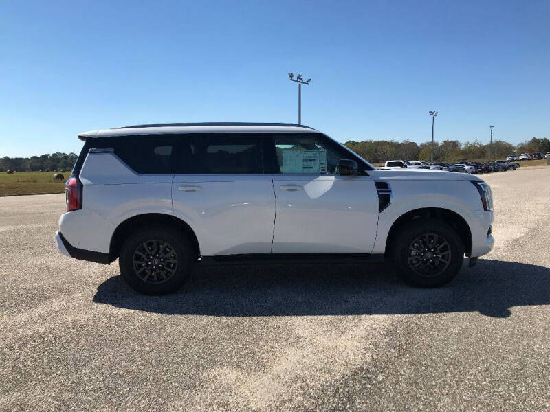 2025 Nissan Armada SV