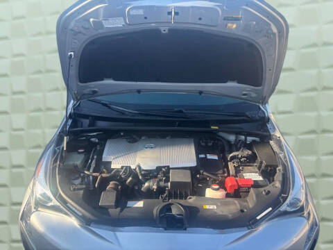 2016 Toyota Prius Two