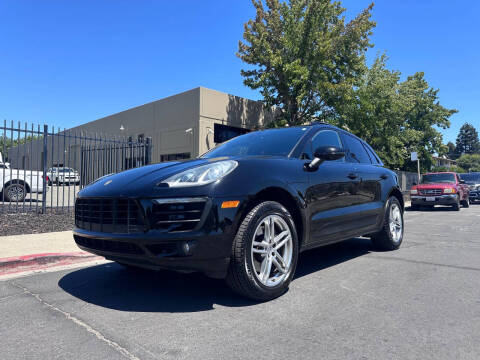 2017 Porsche Macan
