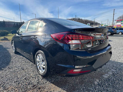 2020 Hyundai Elantra SE