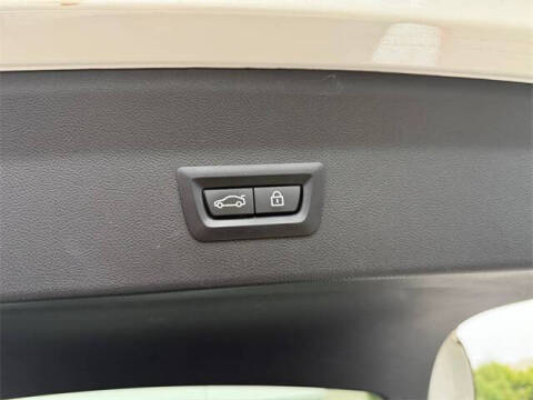 2023 BMW X4 xDrive30i