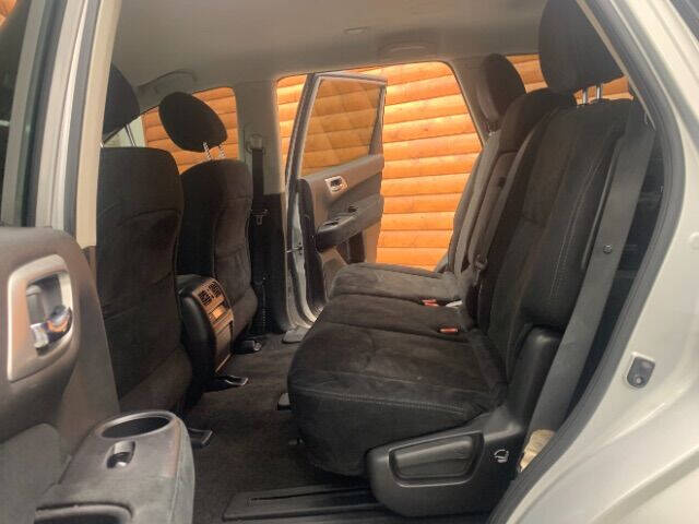 2016 Nissan Pathfinder SL