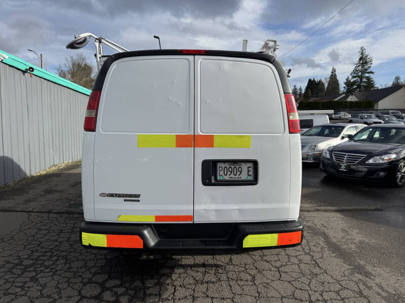 2014 Chevrolet Express 2500