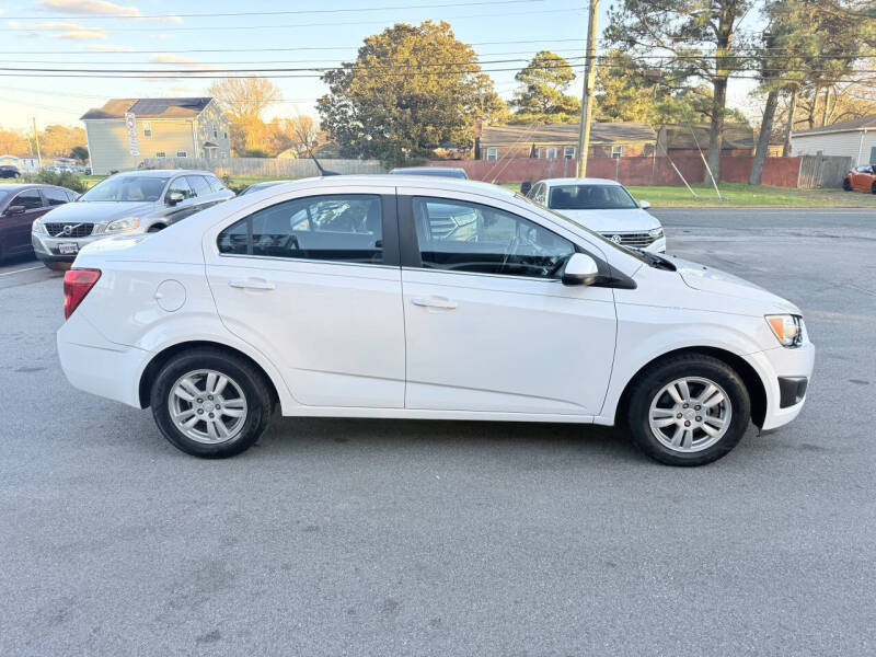 2014 Chevrolet Sonic LT Auto