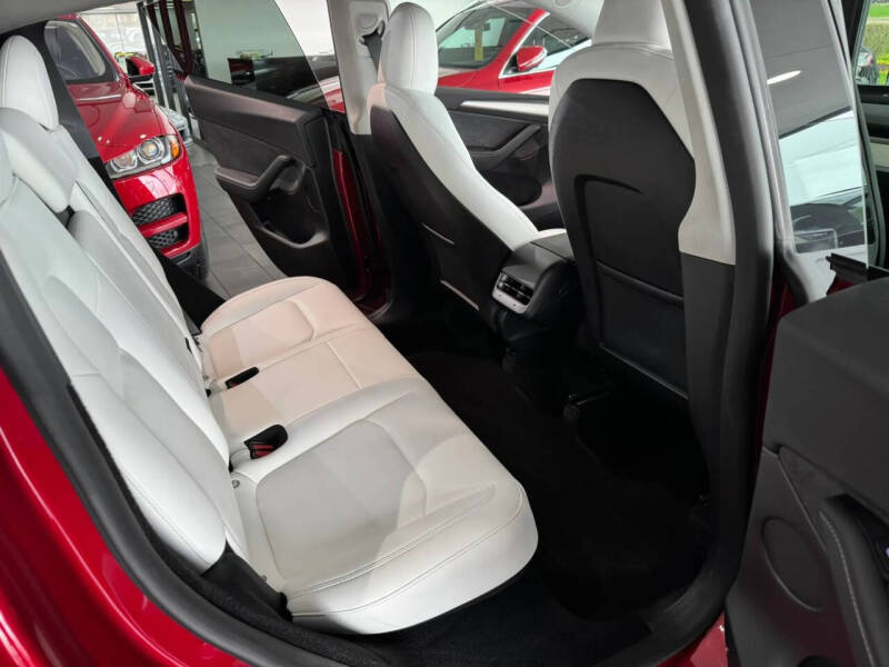 2024 Tesla Model Y Long Range