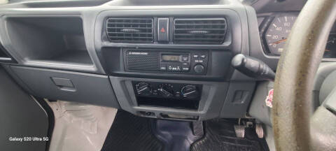 2000 Mitsubishi Minicab 4X4, AC,