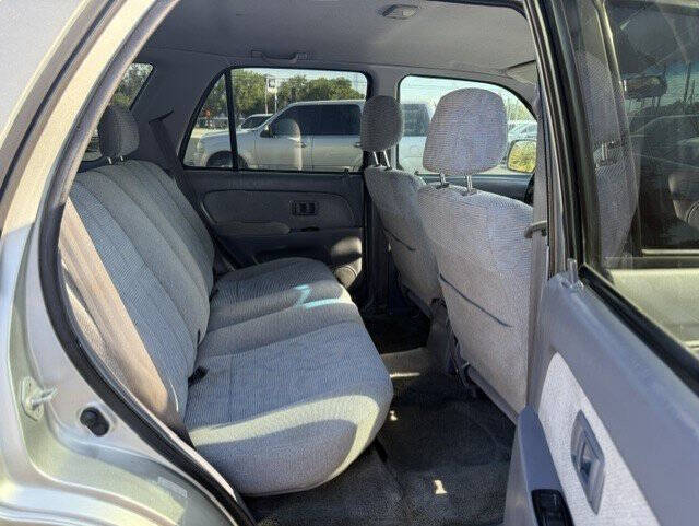 2000 Toyota 4Runner SR5