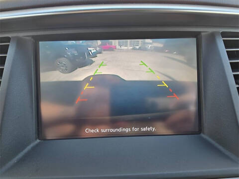 2017 Nissan Armada SV