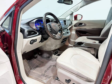 2018 Chrysler Pacifica Touring L Plus