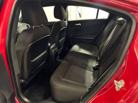 2015 Dodge Charger SE