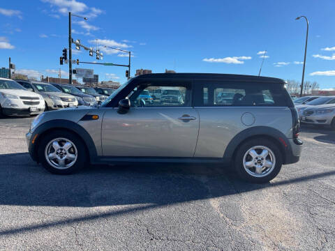 2009 MINI Cooper Clubman for sale at RIVERSIDE AUTO SALES in Sioux City IA