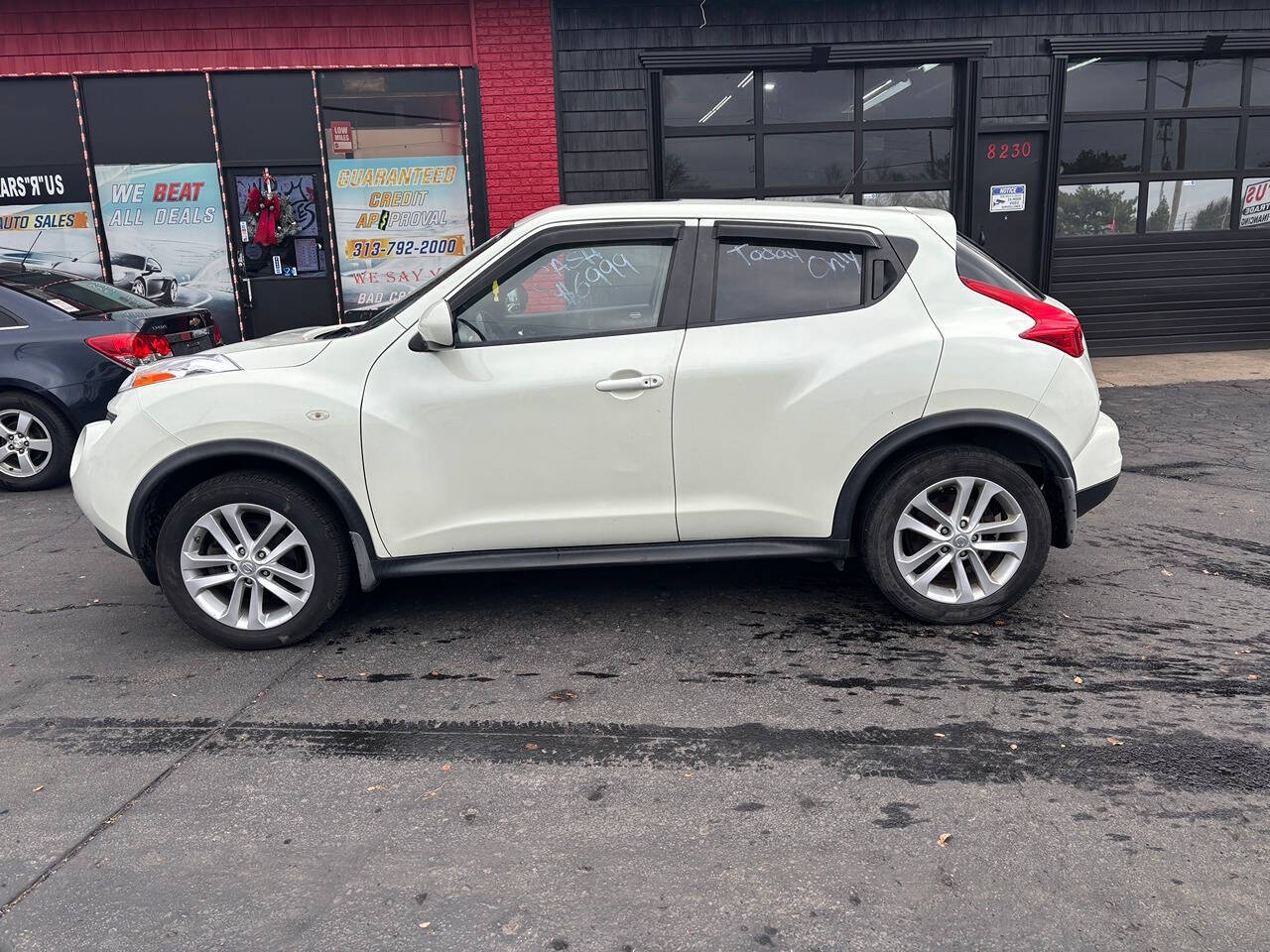 2011 Nissan JUKE for sale at Kars R Us in Dearborn Heights, MI