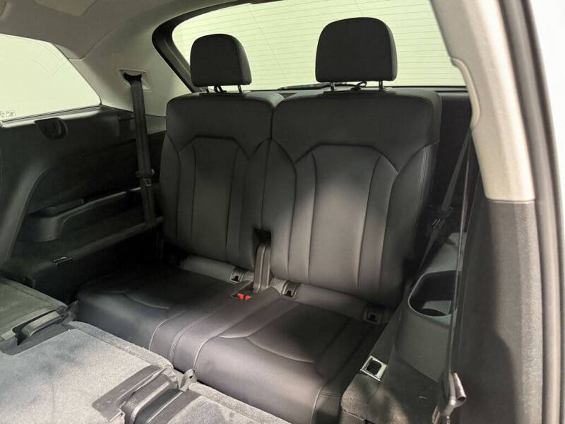 2023 Audi Q7 quattro Premium Plus 45 TFSI