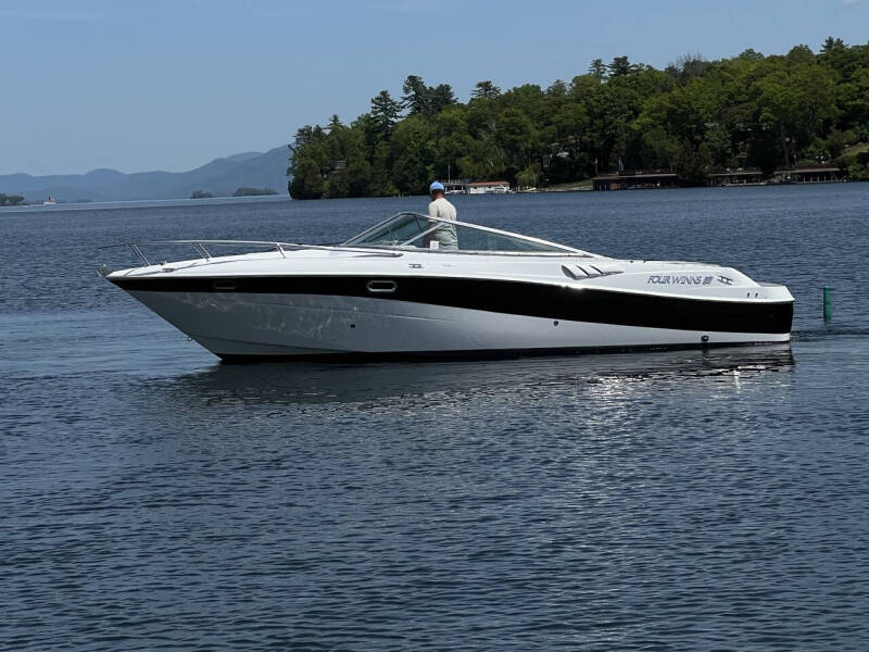 2002 Four Winns 285 Sundowner