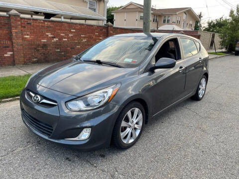 2012 Hyundai Accent for sale at AUTOFYND in Elmont NY