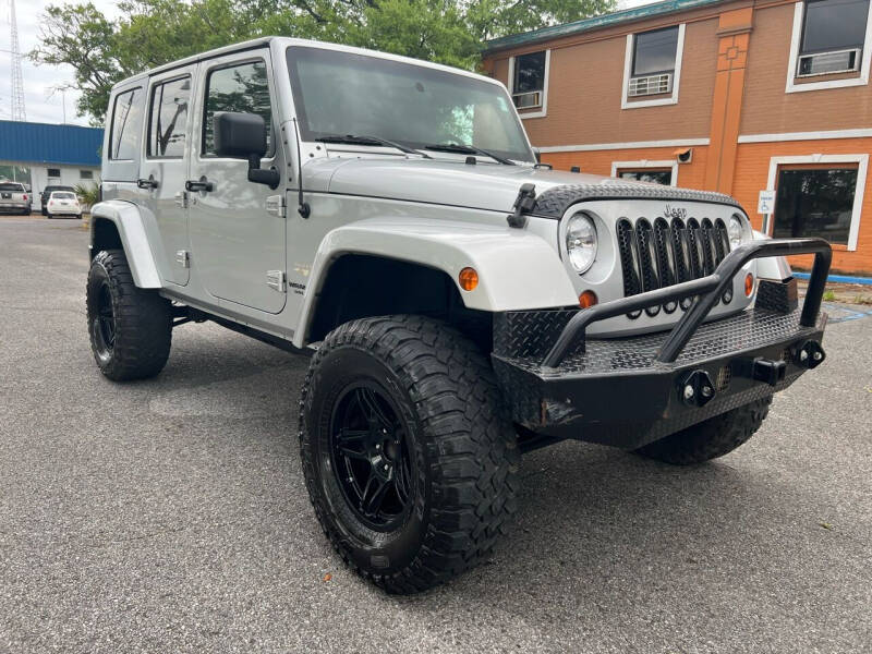 2009 Jeep Wrangler Unlimited for sale at SPEEDWAY MOTORS in Alexandria LA