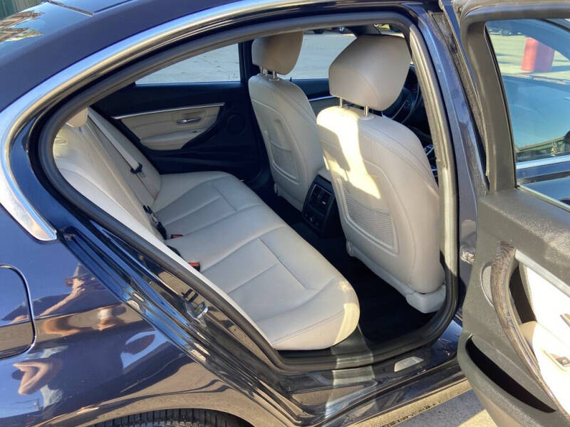 2016 BMW 3 Series 328i xDrive