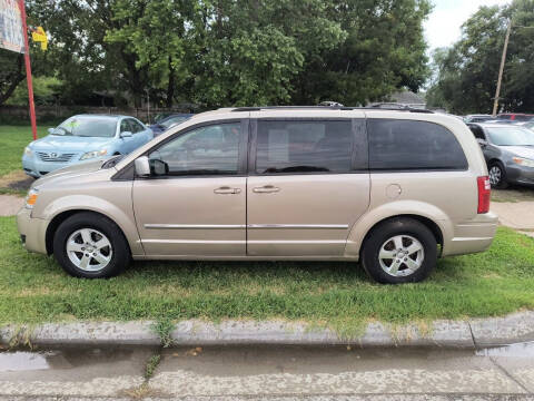 2008 Dodge Grand Caravan for sale at D and D Auto Sales in Topeka KS