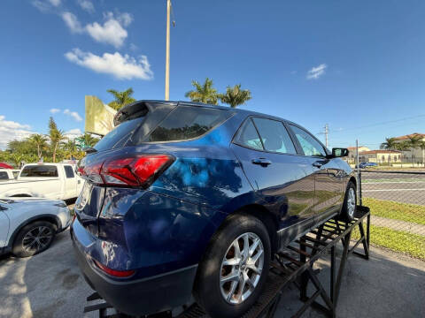 2022 Chevrolet Equinox LS