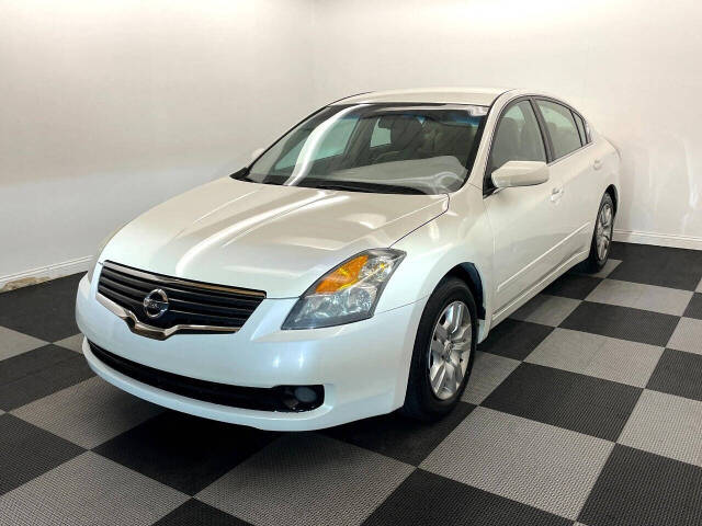 2009 Nissan Altima for sale at Ride Easy Auto LLC in China Grove, NC