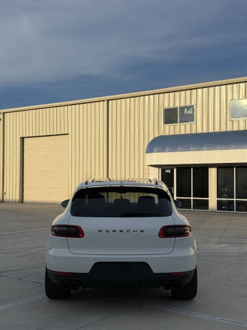 2018 Porsche Macan