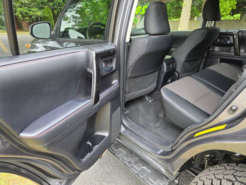 2020 Toyota 4Runner SR5