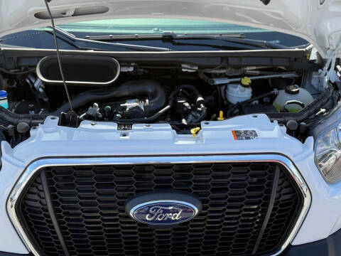 2024 Ford Transit 250