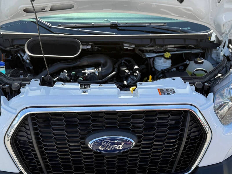 2024 Ford Transit 250