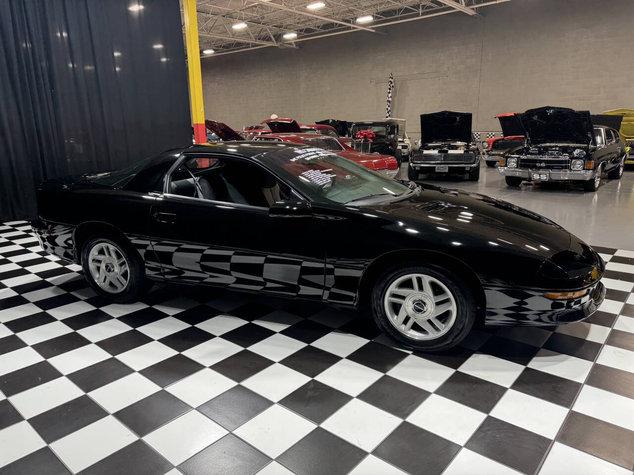 1993 Chevrolet Camaro 13