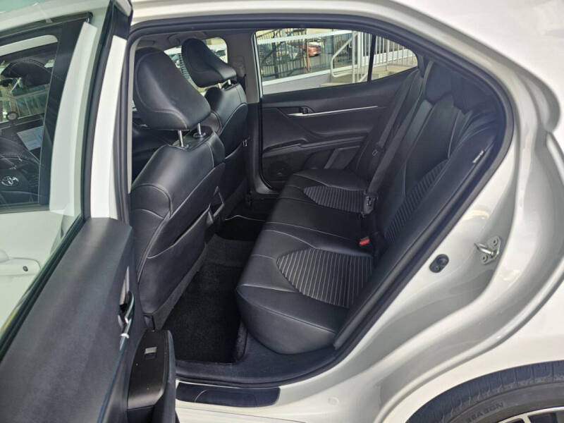 2021 Toyota Camry SE