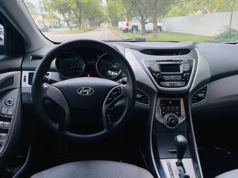 2013 Hyundai Elantra