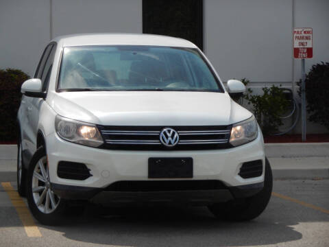 2014 Volkswagen Tiguan S