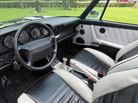 1992 Porsche 911 Carrera 2