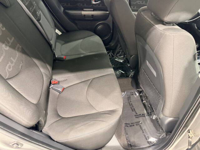 2013 Kia Soul +