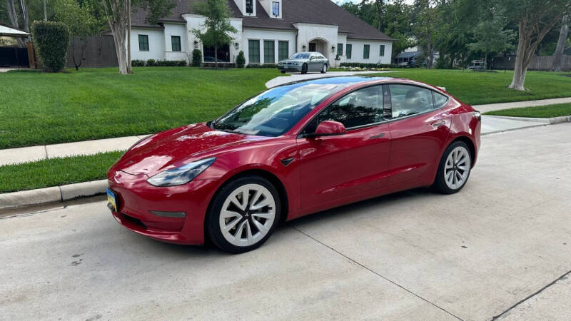 2022 Tesla Model 3 Long Range photo 2