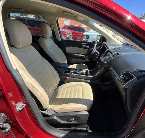 2019 Ford Edge SEL