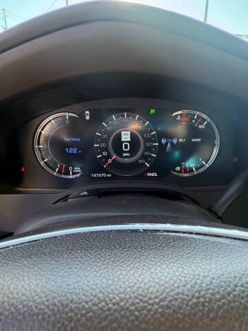 2017 Cadillac Escalade Luxury