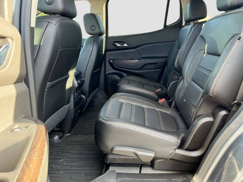 2021 GMC Acadia Denali