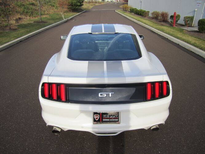 2017 Ford Mustang GT