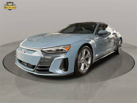 2023 Audi e-tron GT quattro Premium Plus