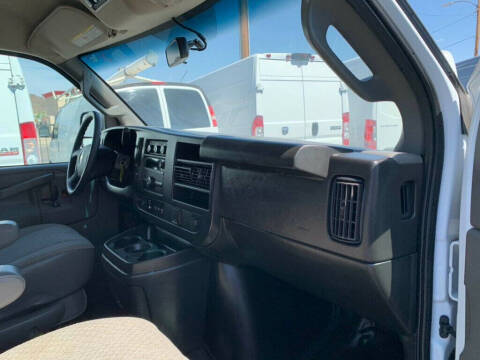 2023 Chevrolet Express LS 3500