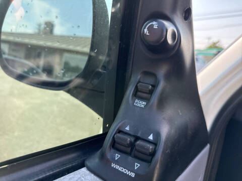 1999 Dodge Ram Van 1500