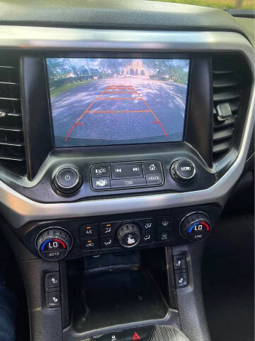 2017 GMC Acadia SLT-1