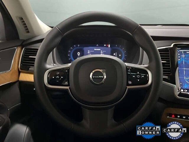 2025 Volvo XC90 B6 Plus Bright Theme 7P
