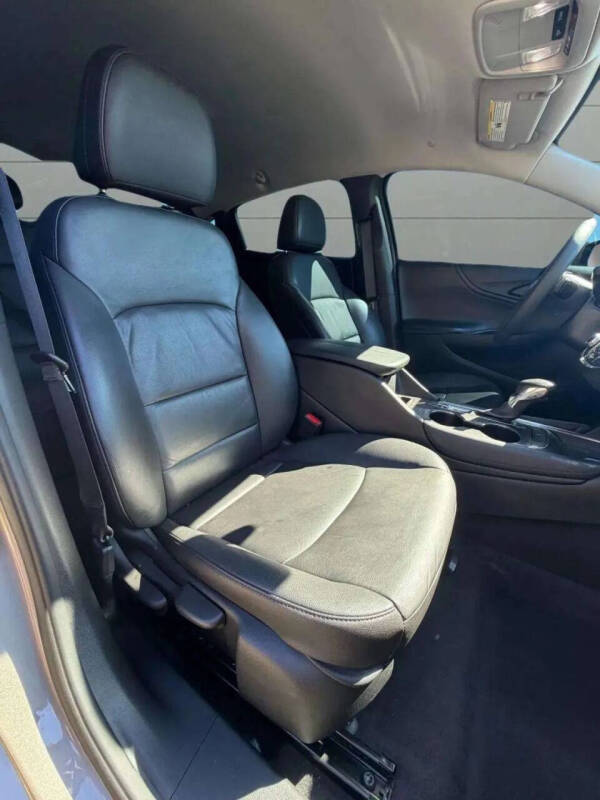 2022 Chevrolet Malibu LT