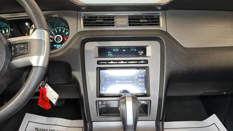 2014 Ford Mustang V6